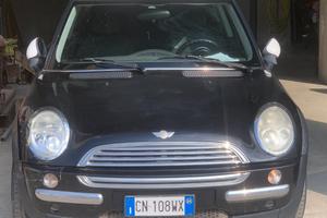 Mini One Cooper 1600 no neopatentati, 85 kW