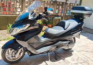 SUZUKY BURGMAN 400