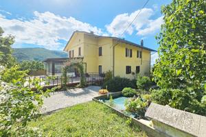 Villa Bifamiliare con terreno, Umbertide UV576