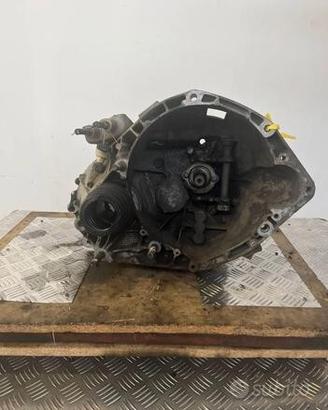 Cambio Usato 182B6000