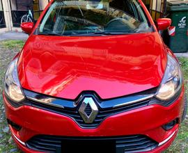 Renault Clio 4 - ZEN Energy TCe 90 GPL red