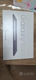 Galaxy tab s10FE + 5g con tastiera originale nuovi