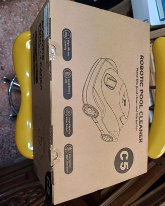 robot pulisci piscina