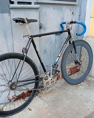 bicicletta bianchi con frenata a contropedale