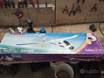 Aereo Hobbyzone Commander 2