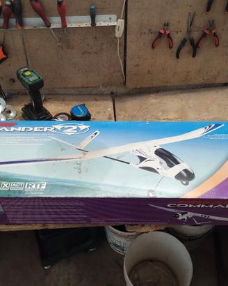 Aereo Hobbyzone Commander 2