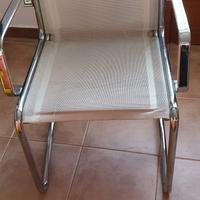 2 sedie bianche