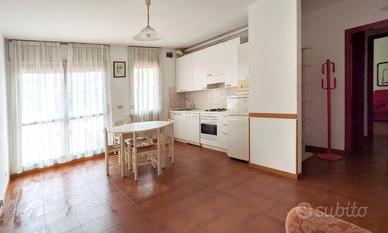 Bilocale con bel terrazzo in zona centrale