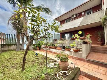 Villa 220 mq panoramica (Ville Eremo Sant'Anna)