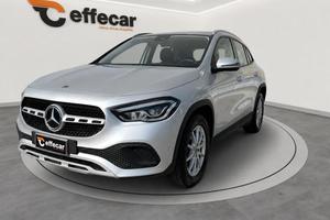 MERCEDES-BENZ GLA 200 d Automatic Business Extra