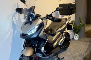 Honda X-ADV 750 Abs dct