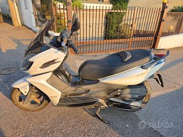 Kymco xct 300