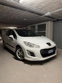 Peugeot 308 1.6 hdi