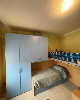 Cameretta con soppalco