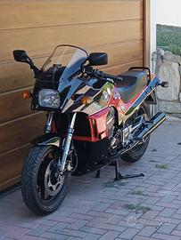 Kawasaki GPz 900R 1985 Top Gun Restauro Completo