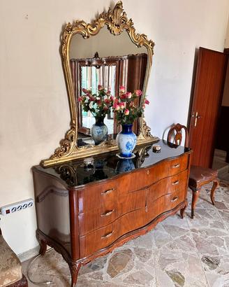 Mobili e oggetti vintage antiquariato