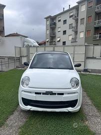 Microcar Dué P85 bianca