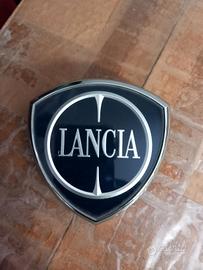 Stemma Lancia Delta