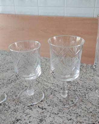 Set 40 bicchieri in cristallo inciso