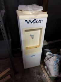 frigorifero per boccone d'acqua 
