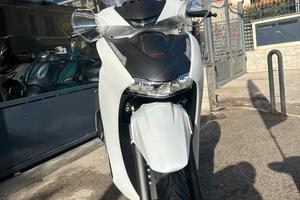 Honda SH 350 sport
