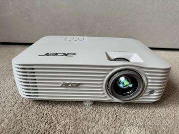 Acer  H6815BD proiettore 4k uhd