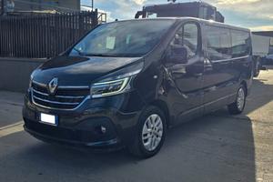 RENAULT Trafic 2.0 dCi 145CV 9 POSTI