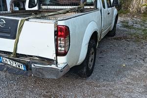 Nissan Navara pickup 