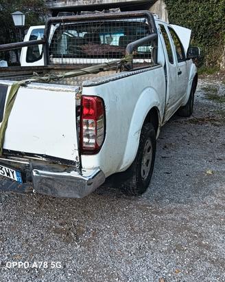 Nissan Navara pickup 