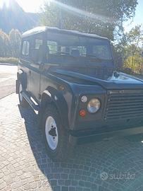 Land Rover J12