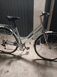 bicicletta city bike donna 28