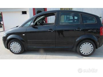 Audi A2 1.4 TDI Comfort ADATTA A NEOPATENTATI