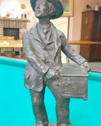 scultura in bronzo