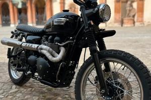 Triumph scrambler 900