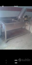 INSACCATRICE E BANCO DA LAVORO