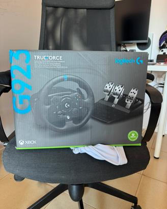 Volante Logitech G923 per Xbox e PC
