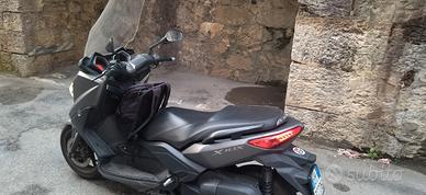 Yamaha X-Max 250 - 2O16