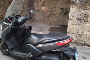 Yamaha X-Max 250 - 2O16