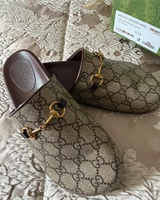 Scarpe pantofole gucci