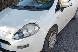 Fiat   Punto € 2.500