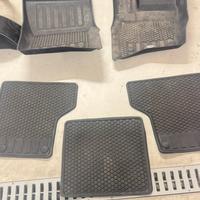 Set completo di tappetini originali Defender
