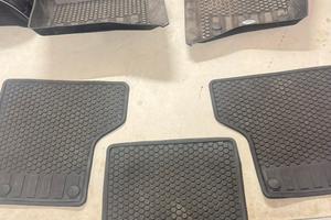 Set completo di tappetini originali Defender