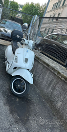 Vespa paggio 300