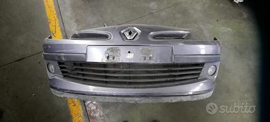 RENAULT CLIO 2007 - PARAURTI ANTERIORE