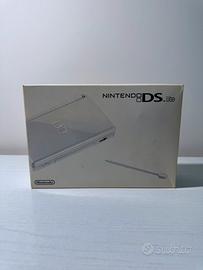 Nintendo DS Lite