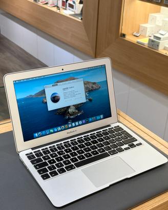 Macbook Air 2012 11”i5 60gb 4gb ram