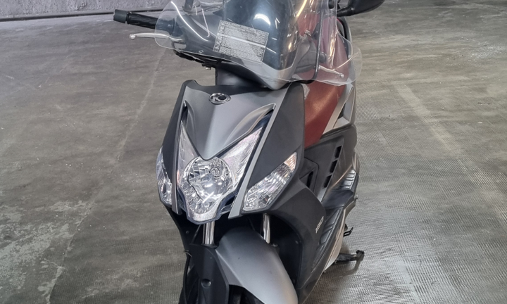 Scooter kymco