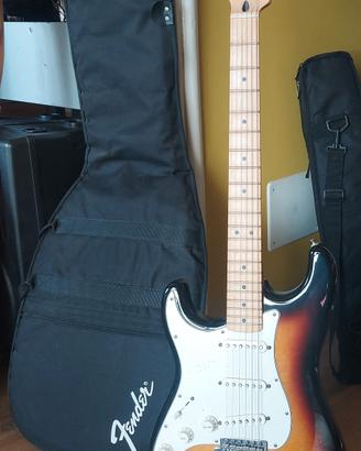 chitarra Fender Mexico mancina
