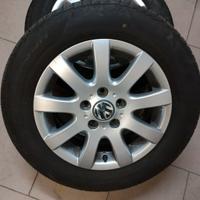 2 x Pirelli Cinturato 195 65 R15 'all seasons'