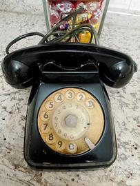 Telefono antico